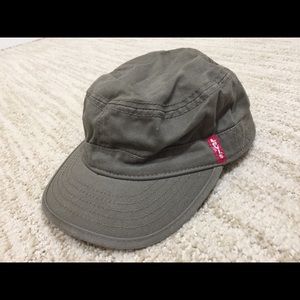levis flat cap